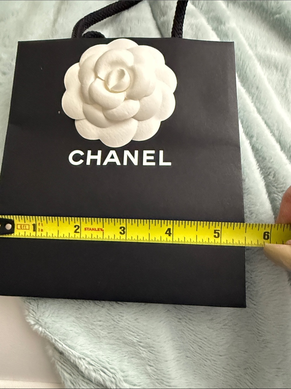 CHANEL Black Mini Gift Bags with White Camellia Accent (Set of 5) - Picture 8 of 9
